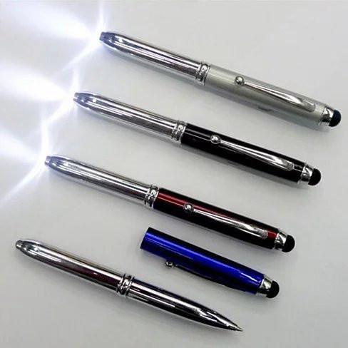 3 in 1 Stylus, Pen and Flash Light
